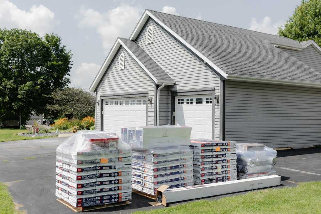 Smith Roofing Exteriors Elkhorn Delavan Burlington Wisconsin roofing contractor 71
