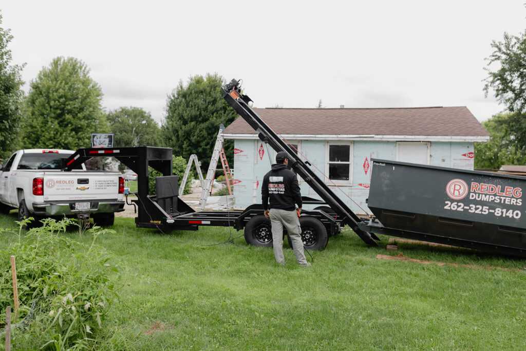 Smith Roofing Exteriors Elkhorn Delavan Burlington Wisconsin siding21