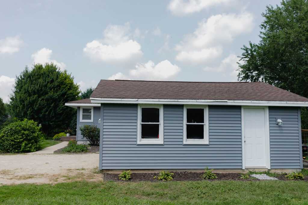 Smith Roofing Exteriors Elkhorn Delavan Burlington Wisconsin siding41