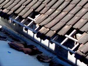 emergency gutter repair