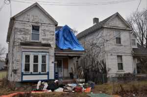 emergency tarp roof service storm damaged roof